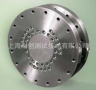 并聯(lián)結構六維力傳感器設計及靜態(tài)標定